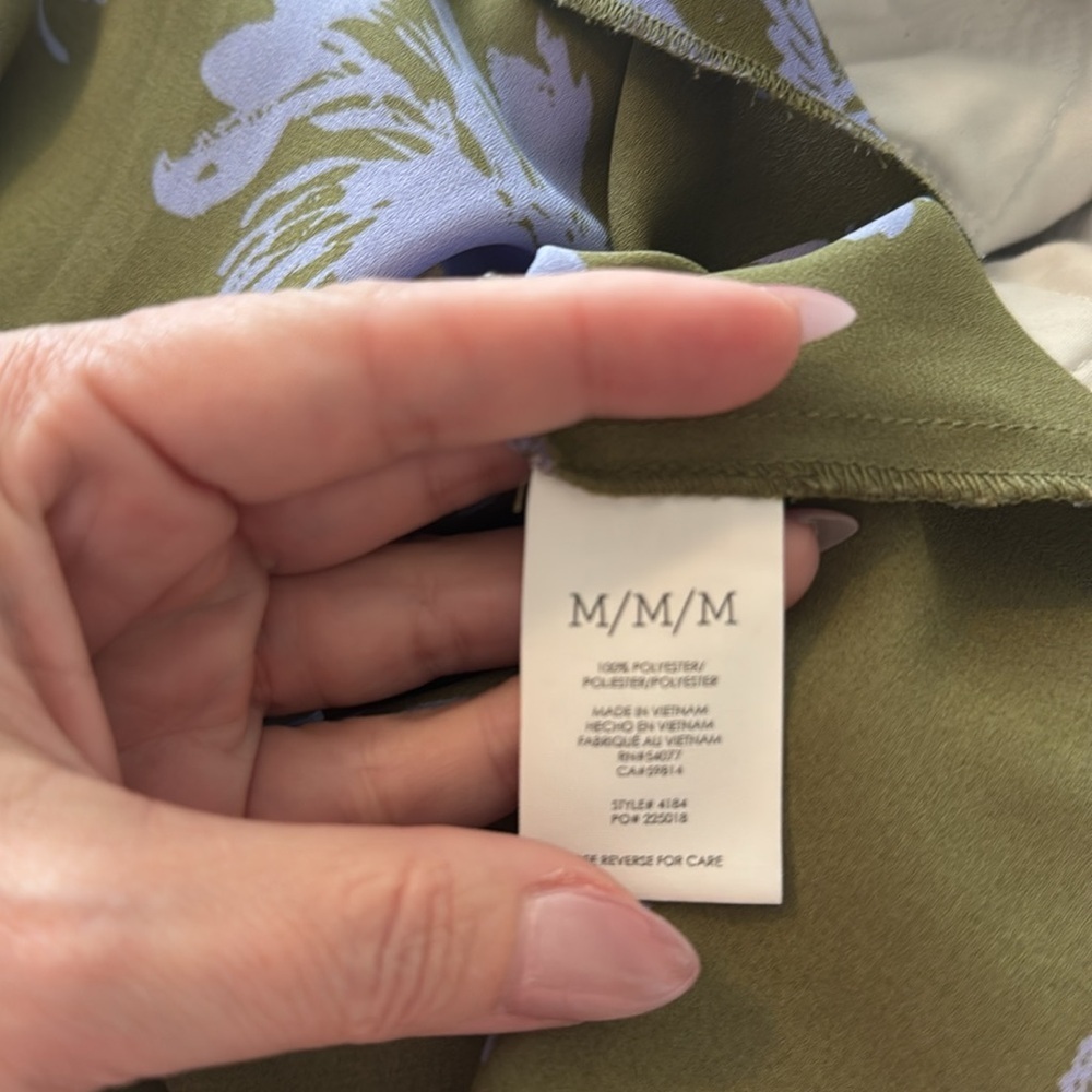 Cabi 4184 Scenic Route Green Floral Peplum Celebrity Tank Top Blouse Medium - Picture 4 of 4